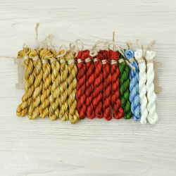 НМул-НГкф-3282 Базовый комплект ниток для схемы «Новогодние флажки» 28 каунт в 2 нити