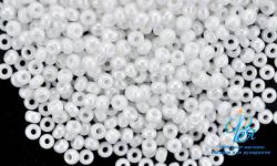 46205 Бисер белоснежный глянцевый (Preciosa) 