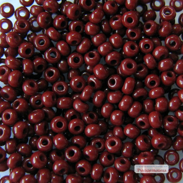 Бисер Preciosa 93300 черешневый натуральный
