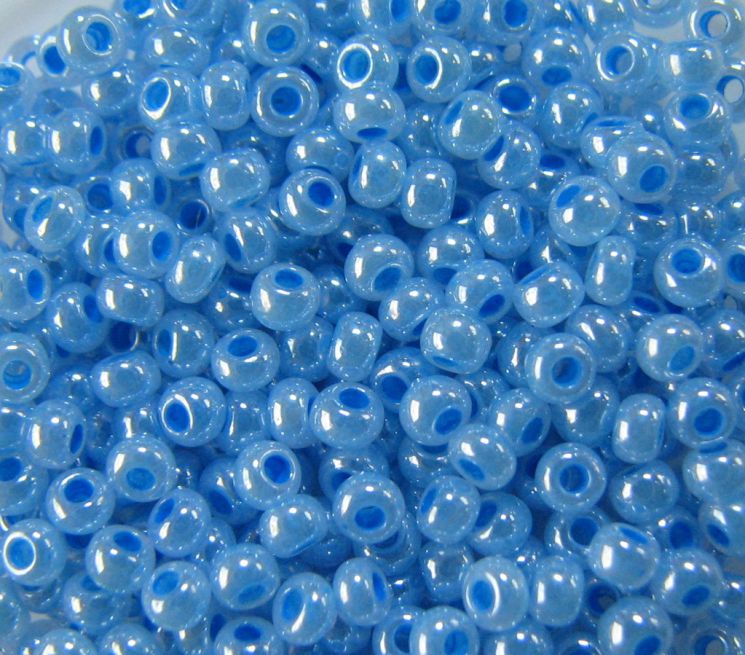 Бисер Preciosa 37136 нежно-голубой жемчужный